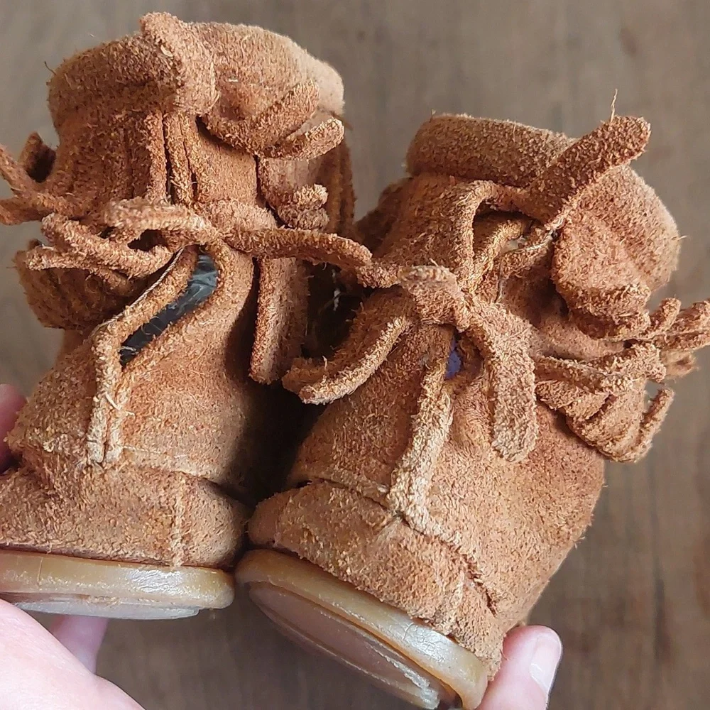Minnetonka Vintage Double Fringe Side Zip Booties